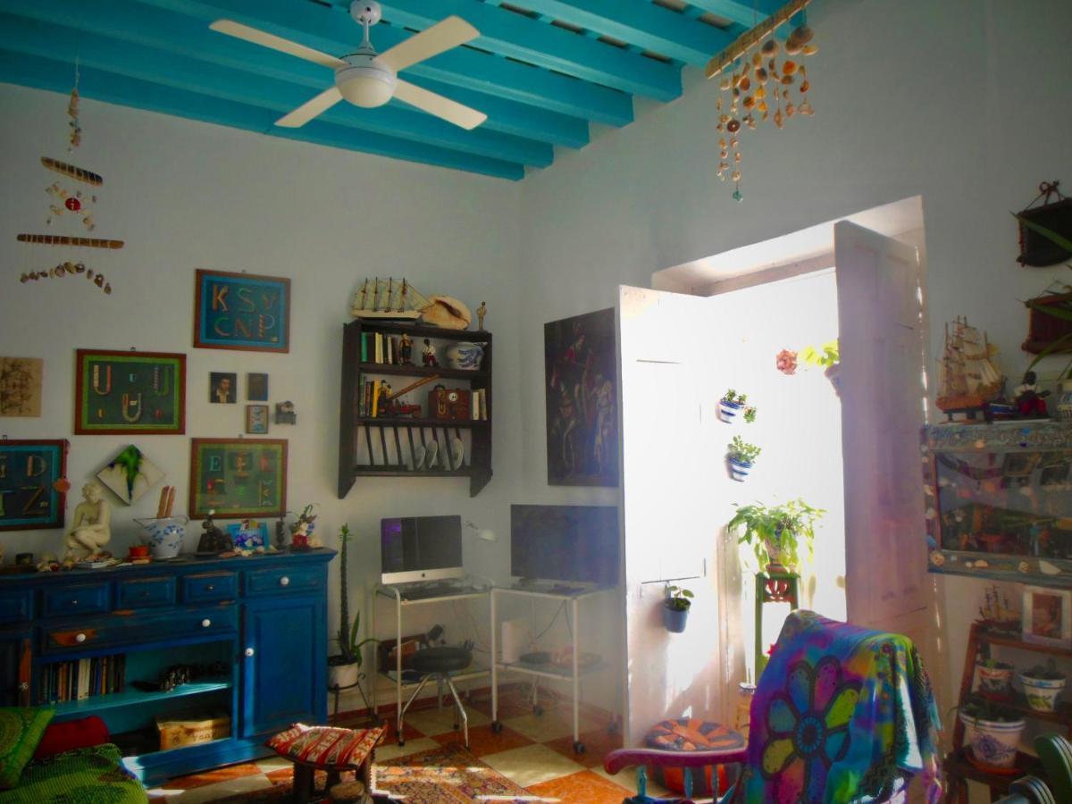 Habitaciones La Pepa Cadiz Luaran gambar